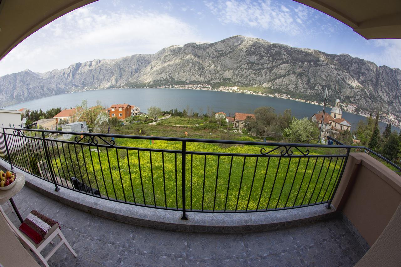 Lux Apartments Fabris Kotor Exterior foto